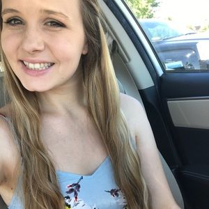 Meet your Posher, Lilith